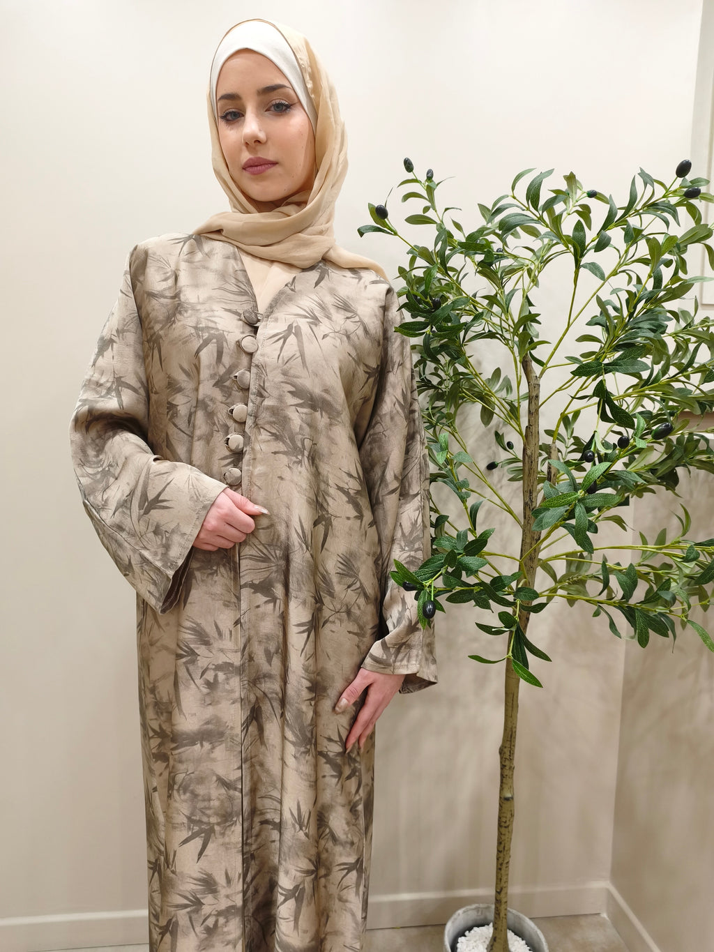 Abaya Maya
