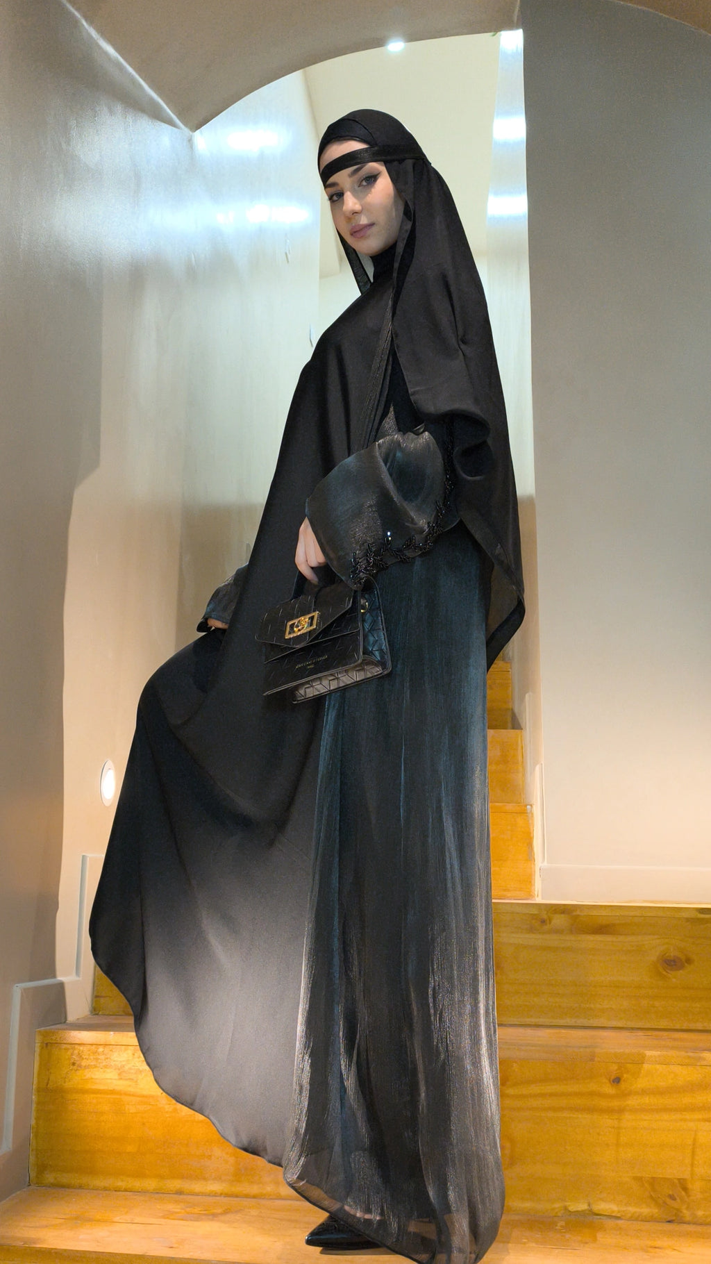 Abaya Nour